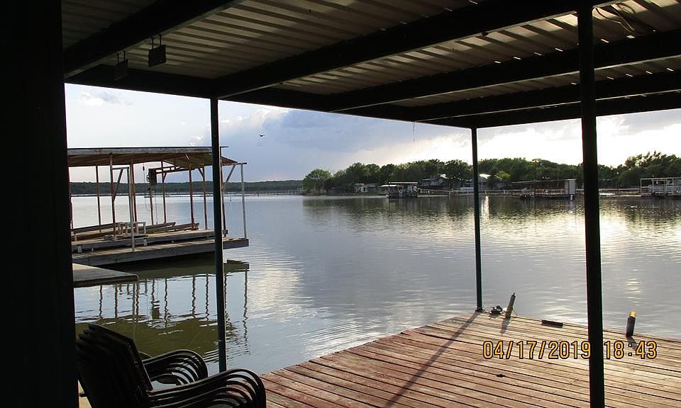 1st image of 4810 Thunderbird Dr