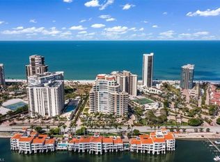 4501 Gulf Shore Blvd N APT 804, Naples, FL 34103