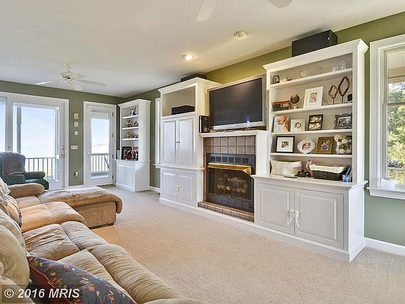 5th image of 221 Prospect Bay Dr W