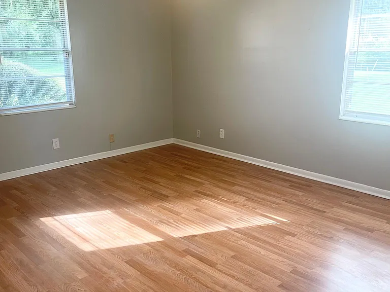 28 Pittman Cir — Photo 8