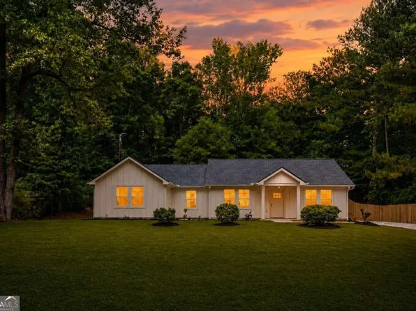 1231 Bunny Ct, Loganville, GA 30052