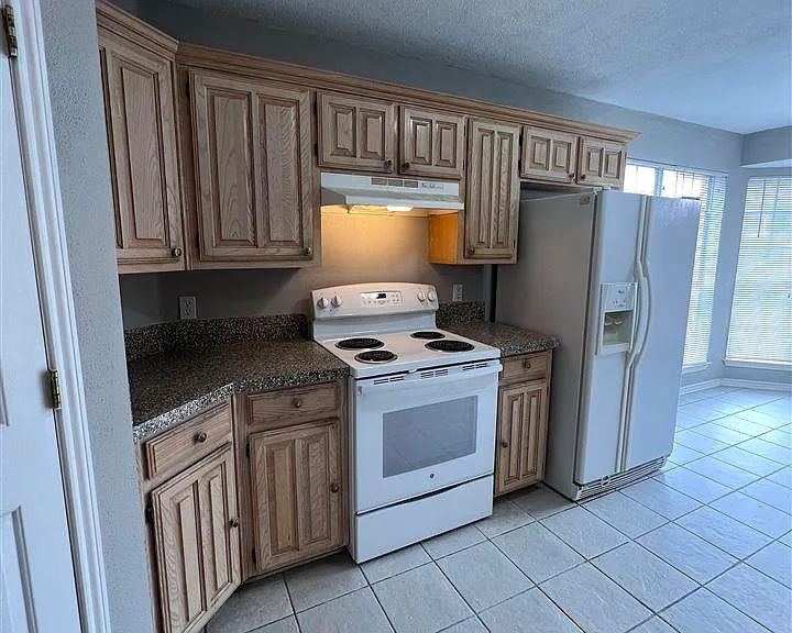 5316 Pebblestone Dr — Photo 9