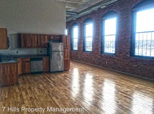 1 Kelley Sq STE 1, Worcester, MA 01610
