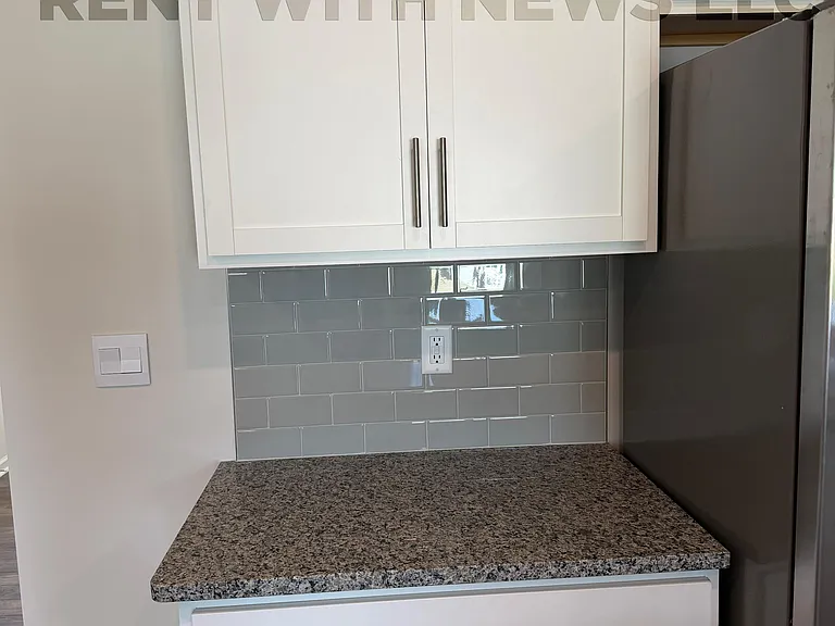 105 Brookberry Ct — Photo 6