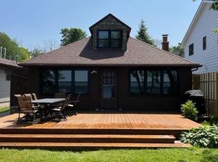 5720 Lake Edge Rd, Mc Farland, WI 53558