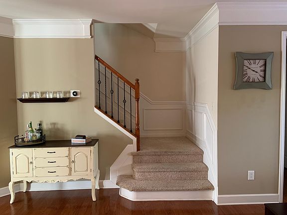4th image of 2147 Wylmoor Way SE