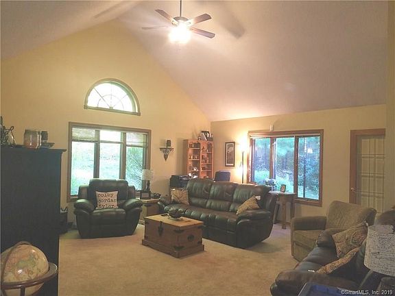 5th image of 49 Kendall Rd