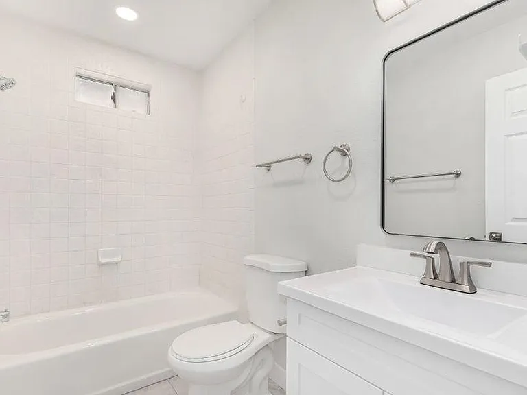 4316 E Rose Marie Ln — Photo 10