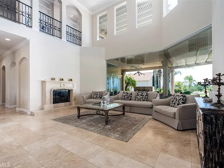 38750 Celita Cir — Photo 8