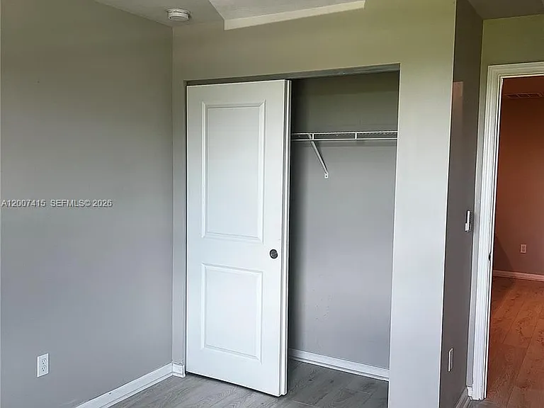 6349 Topsail Dr — Photo 14