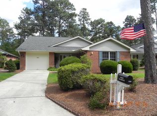 150 Robin Ln, Pinehurst, NC 28374