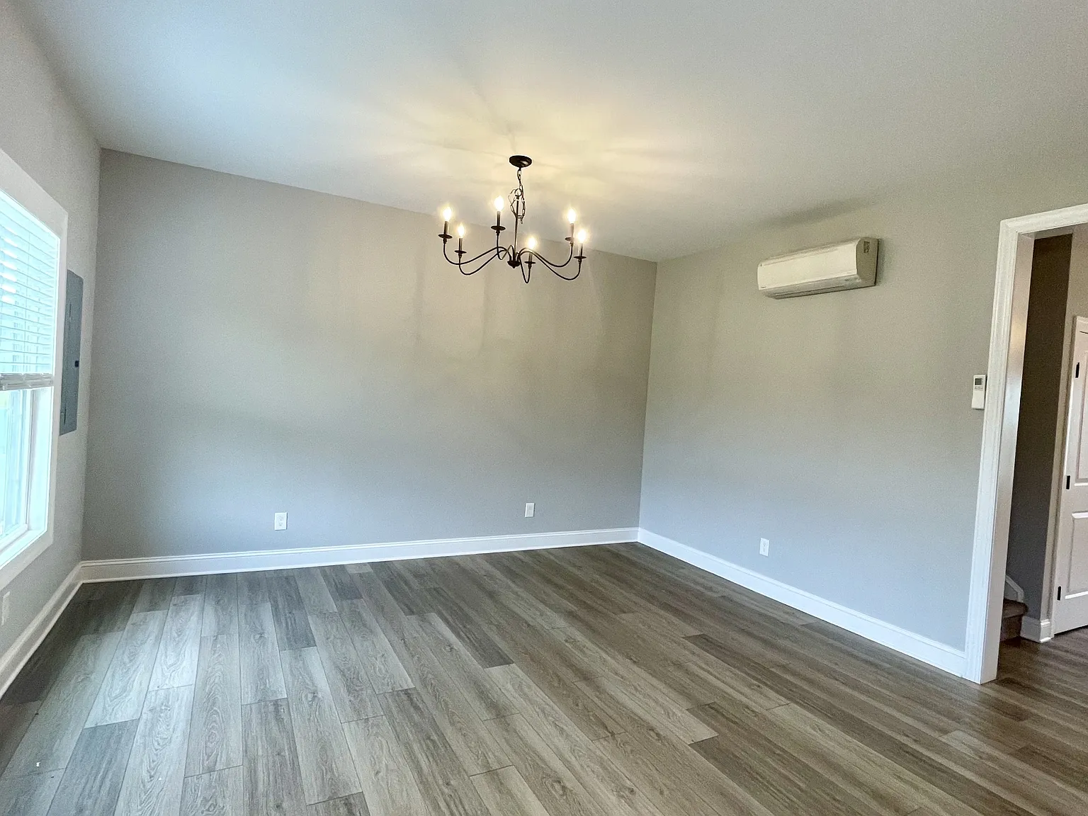 1027 Ridgestone Court - 1 — Photo 4
