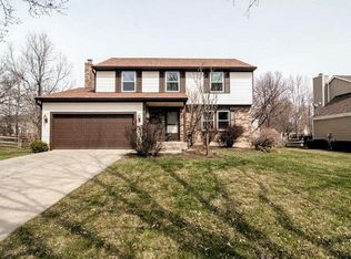 9201 Fields Dr, Mason, OH 45040
