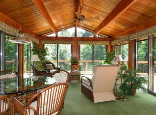 12405 Ravenwood Rd, Plymouth, MN 55441