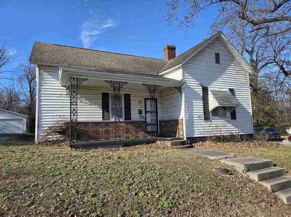 213 N Granger St, Harrisburg, IL 62946