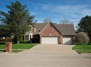 5962 SW 31st Ter, Topeka, KS 66614