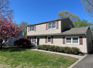 (Undisclosed Address), Centereach, NY 11720