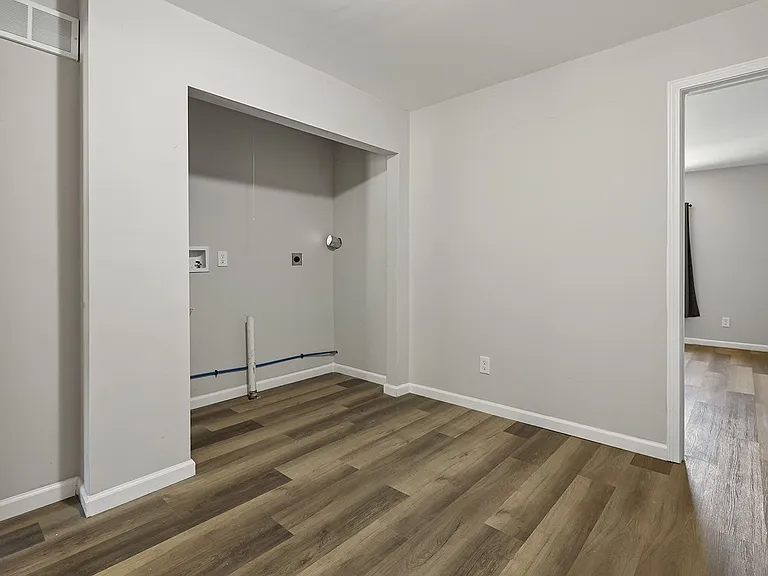 9773 Vickie Pl — Photo 6
