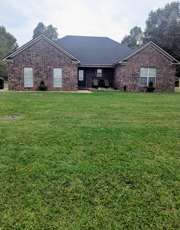 25 N Coker Rd - Property Image