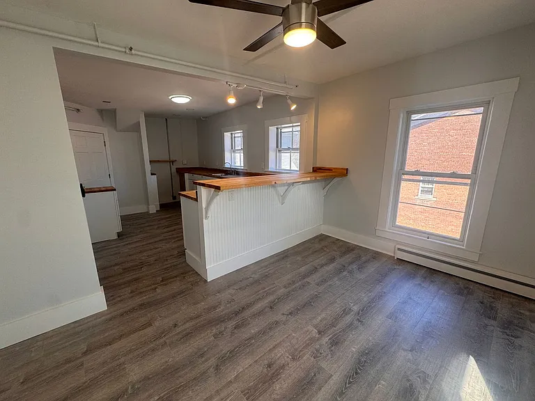 16-20 State Street — Photo 8