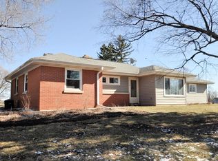 4420 S Moorland Rd, New Berlin, WI 53151