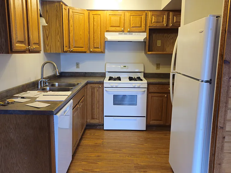 628 Sandy Beach Ct — Photo 6