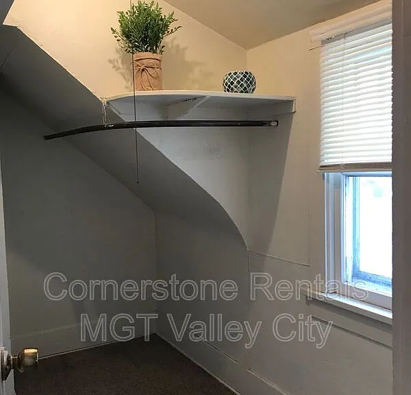 842 4th St SW — Photo 7