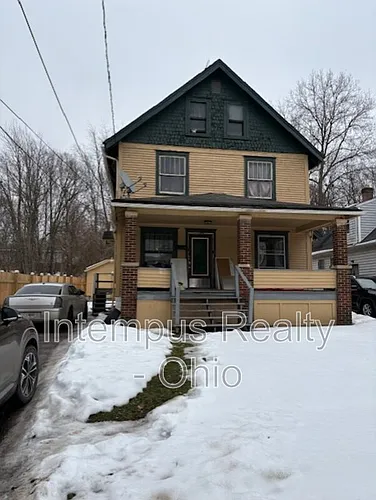 633 Cassius Ave #1 Photo 1