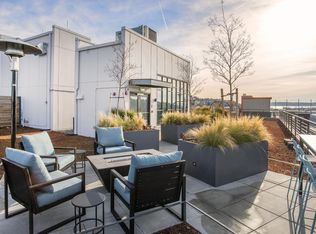 3230 16th Ave W #421, Seattle, WA 98119