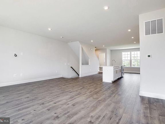 4th image of 6051 Camerons Ferry Dr Unit 7
