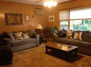 8221 Tryon Pl, Jamaica, NY 11432