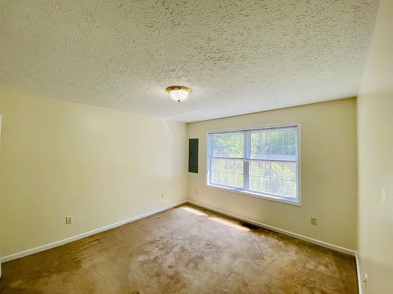 1348 State Highway 194 N — Photo 15