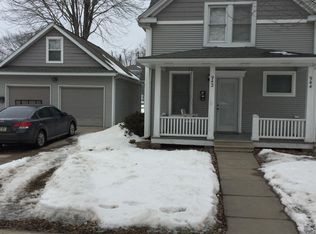 942 E Jefferson St, Iowa City, IA 52245
