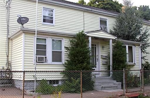 1st image of 47 Pearl Street Pl
