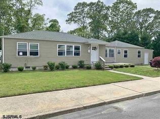 19 Locust Dr, Northfield, NJ 08225