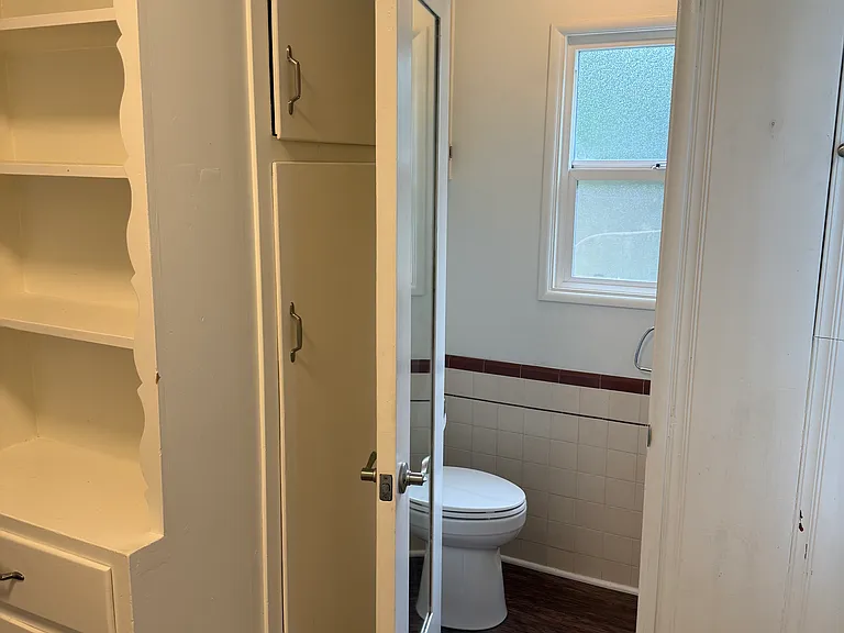308 E Amerige Ave #0 — Photo 15