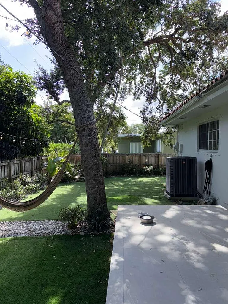 3 bed, 2076 sqft, $5,500 — Photo 3