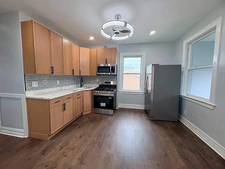 5147 S Christiana Ave #2 — Photo 7