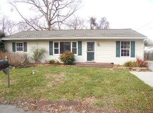 8380 Forest Dr, Pasadena, MD