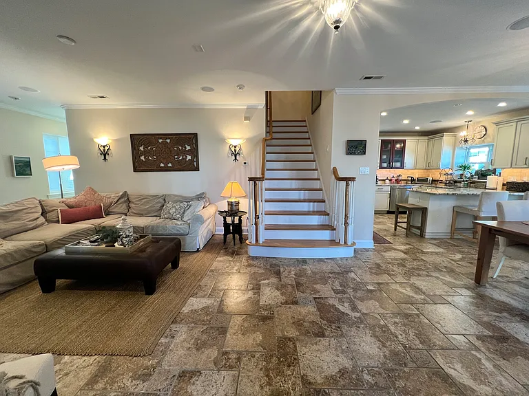 2 Circle Dr — Photo 8
