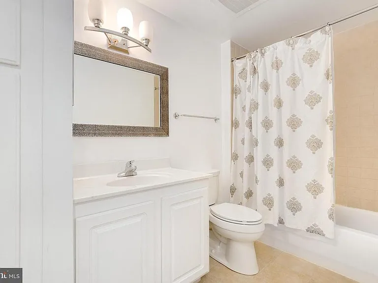 355 I St SW #511 — Photo 12