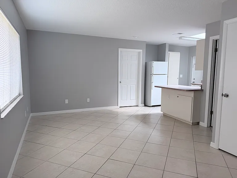 428 S Myrtle Ave #428 — Photo 1