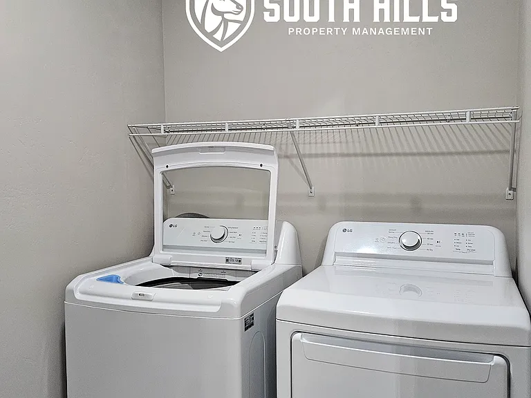 Summit Springs Townhomes — Photo 88