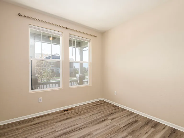 21109 E 61st Ave — Photo 18