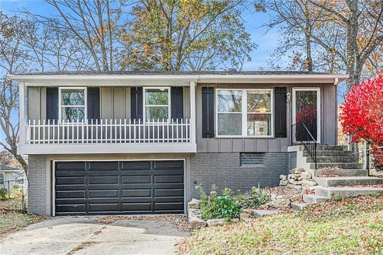 1st image of 624 Powahatan Ct W