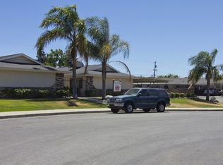 2521 Bishop Dr APT M, Bakersfield, CA 93306
