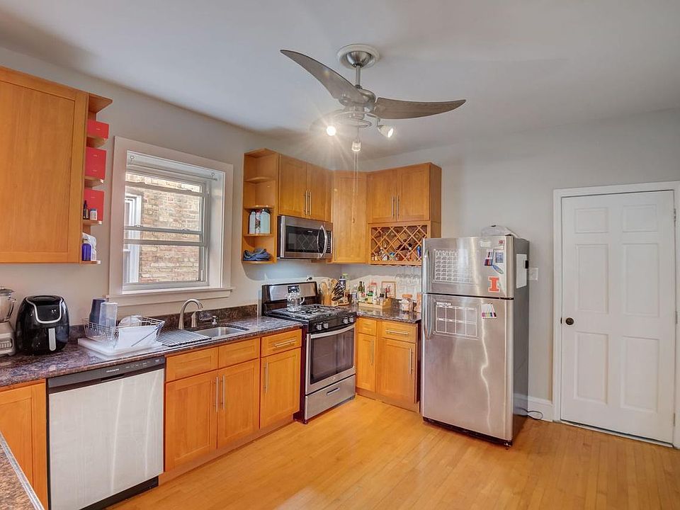 1st image of 2303 N Melvina Ave Floor 2