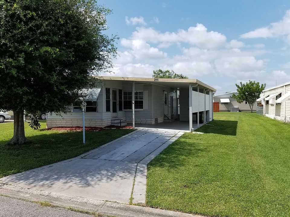 1st image of 940 Wren Cir