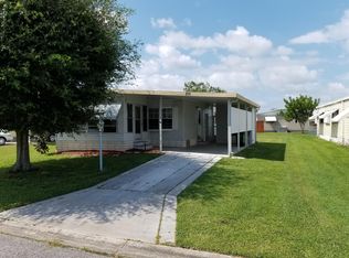 940 Wren Cir, Barefoot Bay, FL 32976