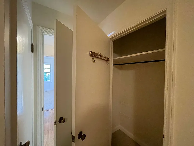 106 Silver Bluff Rd — Photo 17